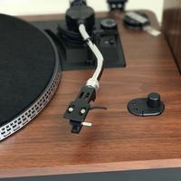 Camden Turntable With Speakers [Tech & Turntables] - Image 3